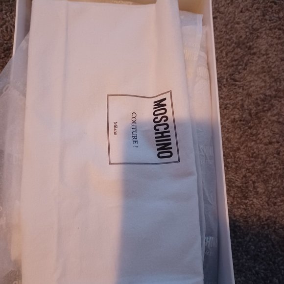 ON SALE 24HRS !!MOSCHINO VITELLO DESIGNER SNEAKERS SZ 46 - Picture 8 of 8